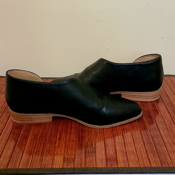 TAXI  Black Vegan Leather Cutout Flats Size 37 EU/ 6.5 - 7 US - Picture 2 of 7